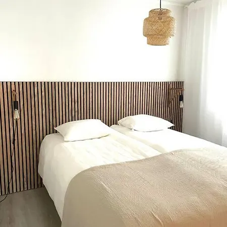 アパート Scandinavian With Own Sauna *