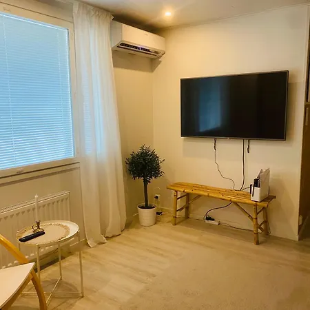 Peaceful House With Own Sauna, Free Parking 公寓 *