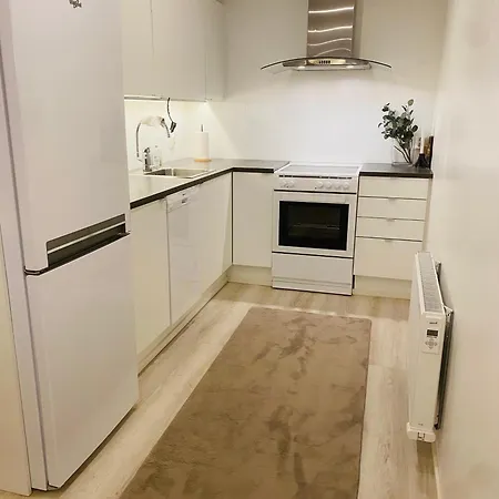 Peaceful House With Own Sauna, Free Parking Rovaniemi