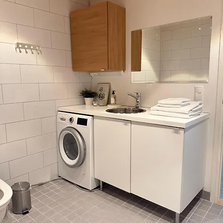 Peaceful House With Own Sauna, Free Parking Apartment Rovaniemi
