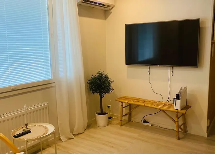 Peaceful House With Own Sauna, Free Parking Apartament *